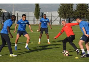 Akhisar Belediyespor’da Kasımpaşa maçı hazırlıkları