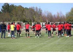 Kayserispor'da yüzler gülüyor