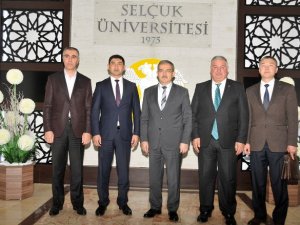 Selçuk Üniversitesi, Mahmud Kaşgari Doğu Üniversitesi ile işbirliği konuşuldu