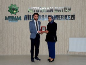 Meram Gençlik Meclisi’nden “Ahlâk” konferansı