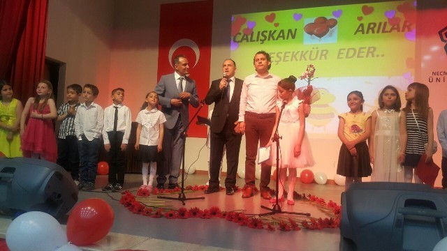 15 Temmuz şehitleri ilkokul’unda şiir dinletisi