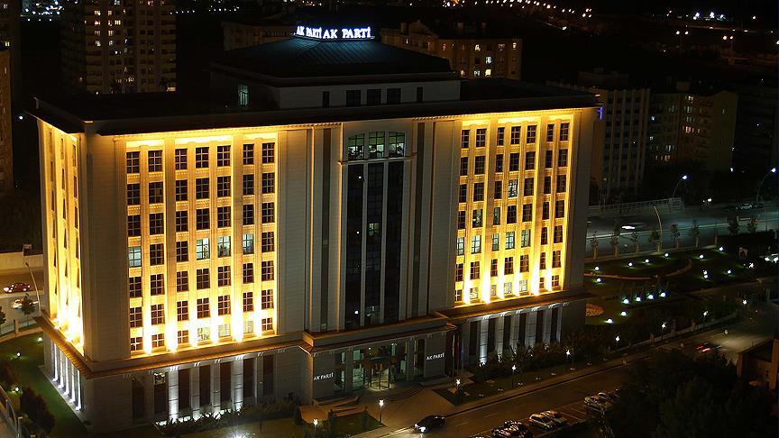 AK Parti'den halk oylaması sonrası komisyon kuruldu