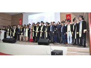 Sorgun MYO’da mezuniyet sevinci