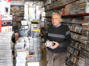 Unutulmaya yüz tutmuş meslek: ‘Kasetçilik’