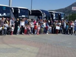 Osman Avcıoğlu Eğitim Kurumları’ndan Anneler Günü etkinliği