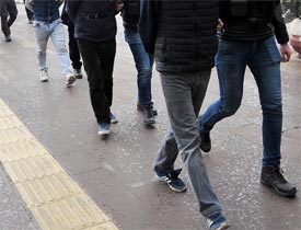 Kayseri'de 25 öğretmene ByLock gözaltısı