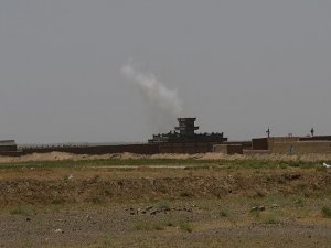 Pakistan Afgan güvenlik noktalarını vurdu: 50 ölü