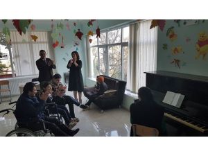 TİKA'dan Batum'daki engelli çocuklar merkezine destek