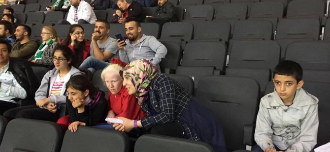 Görme engelli çocuklar Konyaspor maçında