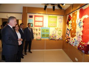 Sevgi Evleri'nde kalan çocuklardan sergi