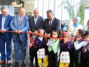 Minik Ellerin Sergisi Karatay'da