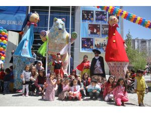 15. Van Akdamar Çocuk ve Gençlik Tiyatroları Şenliği