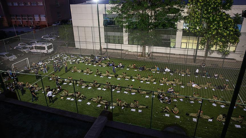 Muhafız Alayı darbe girişimi davasında ara karar