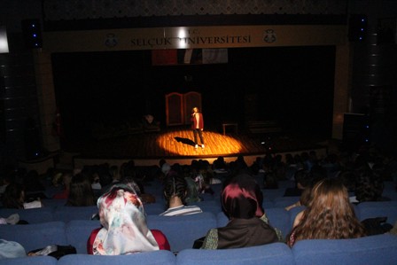 Selçuk’ta şiir şöleni