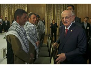 Kahraman, Hakkarili gençleri kabul etti