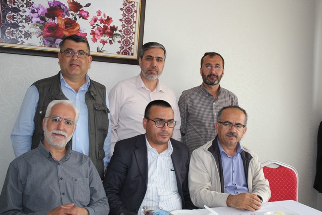 Bir hafızda sen yetiştir