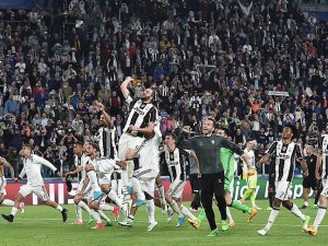 Juventus finale yenilgisiz geldi