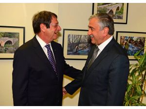 "Her iki tarafa da zamandan çok politik kararlılık lazım"