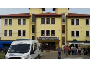 Muğla'da yolcu midibüsünün şarampole yuvarlanması