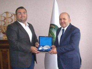 AK Parti Konya’dan Yunak’a teşekkür ziyareti