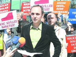 'Siz de 7 yıl Gül'e katlanın...'