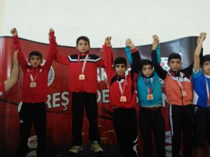 Küçük pehlivanlardan büyük sonuçlar