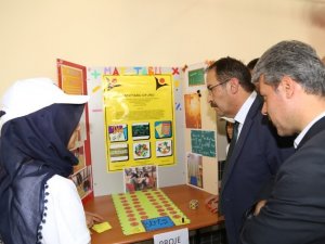 Hadim Bademli Ortaokulu’nda TÜBİTAK 4006 Fuarı açıldı