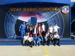 TED’Lİ Örgenciler İzmir Uzay kampındaydı