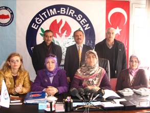Özer: Örgütlü mücadelede kararlıyız