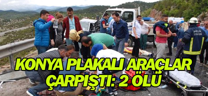 Antalya'da kamyonetle otomobil çarpıştı: 1 ölü, 4 yaralı