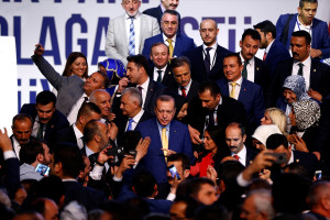 Kalın Çizgilerle Altını Çizdi! Erdoğan'dan Partililere 4 Önemli Mesaj