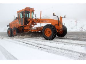 Sivas'ta trafik kazası: 2 ölü, 4 yaralı