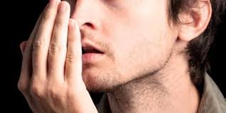 "Ramazanda ağız kokusunu dilinizi fırçalayarak önleyin"