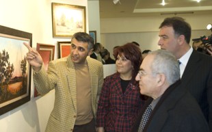 Özkul kişisel resim sergisini açtı