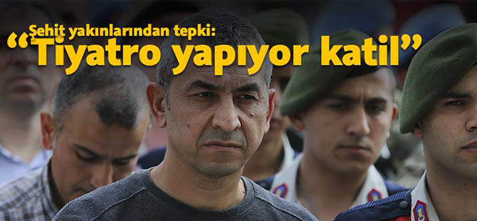 Tiyatro yapıyor katil