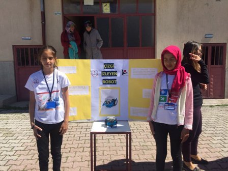 Derebucak'ta TÜBİTAK Bilim Fuarı yapıldı