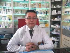 İlaç kullanımında hekim ve eczacının rehberliği şarttır