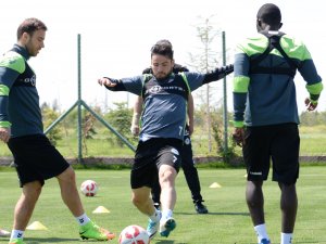 Konyaspor'da Başakşehir maçı hazırlıkları başladı