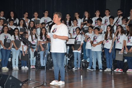 Esentepe'de mezuniyet gecesi