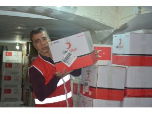 Sur'da terör mağduru ailelere gıda yardımı