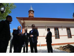 Vali Gül restorasyon çalışmalarını inceledi