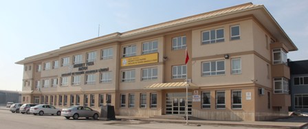 Kütükcü: “Bu okuldan mezun olan işsiz kalmayacak”