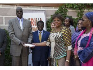 Afrika Büyükelçileri Eşleri Derneğinden Güney Sudan'a yardım