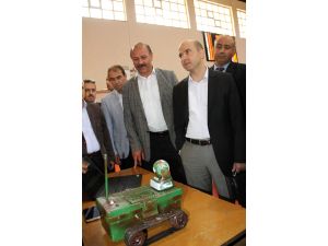 Akıncılar'da bilim fuarı açıldı