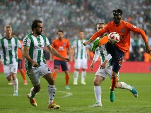 Medipol Başakşehir'in tek eksiği kupa oldu