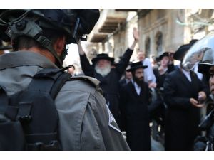 Haredi Yahudileri İsrail polisiyle çatıştı