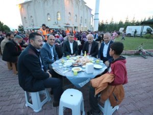 Beyşehir'de iftar programı