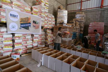 Ribat ihtiyaç sahiplerinin Ramazan sevincine ortak oluyor