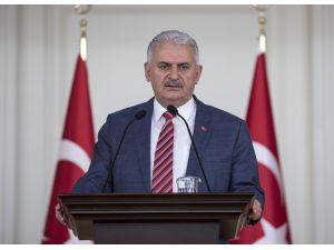 Yıldırım, STK temsilcileriyle iftarda bir araya geldi