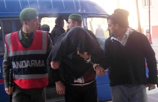 Dolandırıcılık zanlıları hastanede
